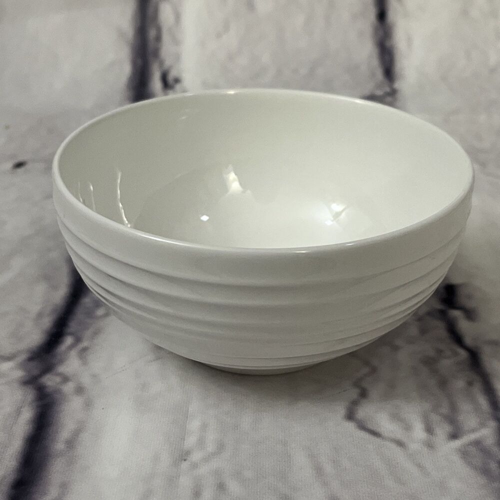 Mikasa Ciara Fruit Dessert Bowl NWT